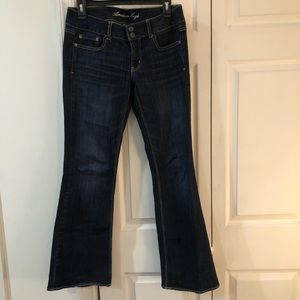 Boot Cut American Eagle Women’s Jeans (Artist)